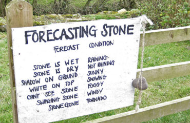 The Ellerburn Forecasting Stone (Pauline E) / CC BY-SA 2.0