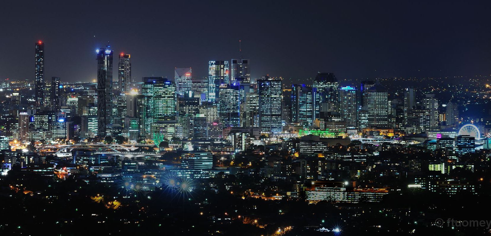 Brisbane skyline by Fergus Tuomey