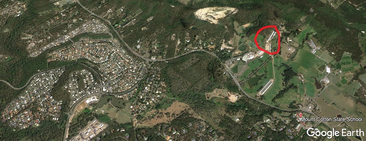 The chicken-poo incinerator site is close to the Mt Cotton School and nearby residences